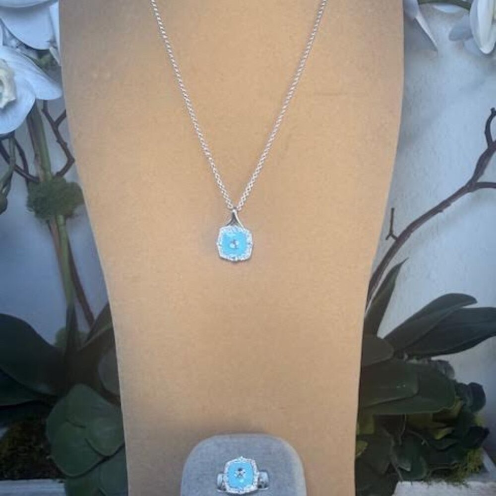 Natural Sky Blue Topaz Sterling Silver Necklace